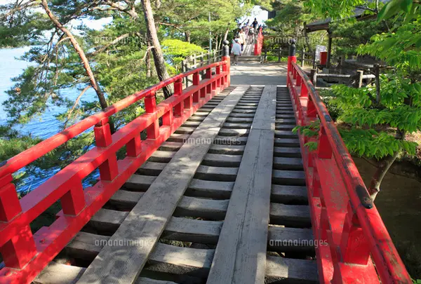 透かし橋