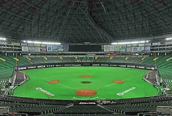 福岡で野球観戦するっちゃ ヤフオクドーム周辺のオススメスポット Holiday ホリデー