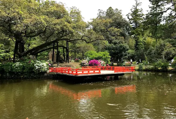 春日大社　萬葉植物園（神苑）