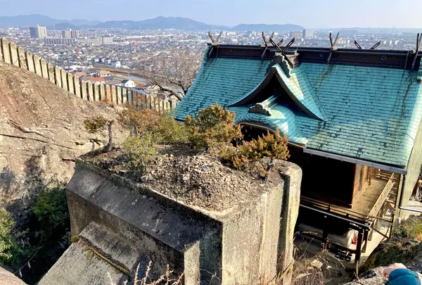 生石（おうしこ）神社〜石の宝殿〜