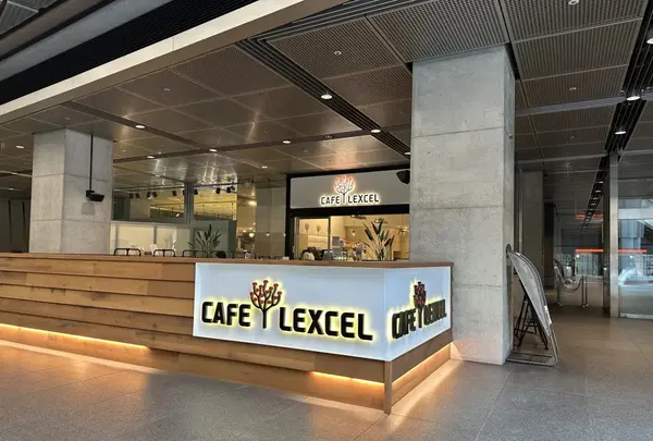 カフェレクセル 東京国際フォーラム店（CAFE LEXCEL）の写真・動画_image_1386075