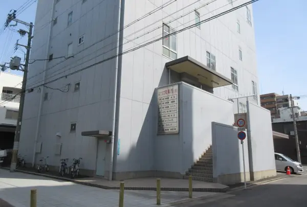 株式会社鳥貴族 本社