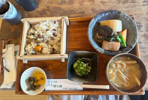 茶屋 卯三郎