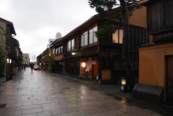 にし茶屋街