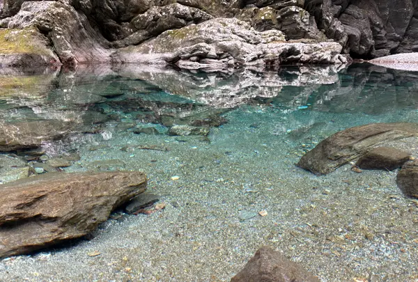 安居渓谷