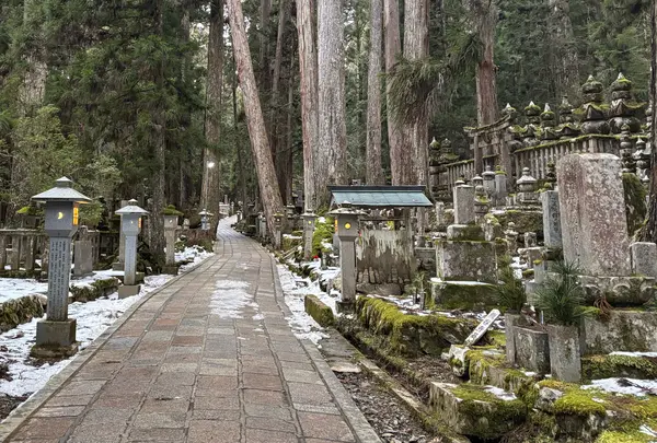 奥之院