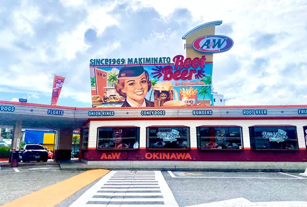 A＆W 牧港店