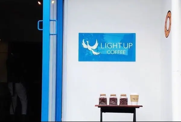 ライト アップ コーヒー （LIGHT UP COFFEE） の写真・動画_image_183741