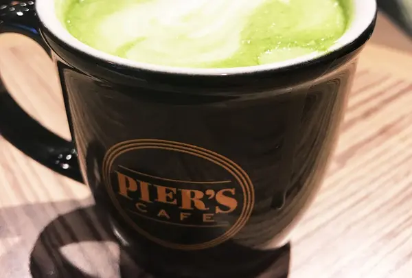 PIER'S CAFE