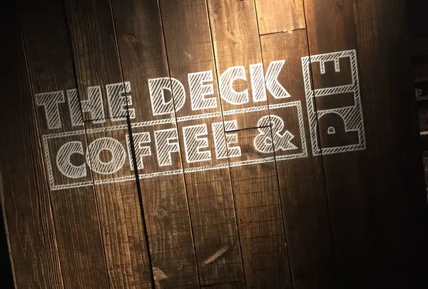 ザ デック コーヒー&パイ（THE DECK COFFEE&PIE）