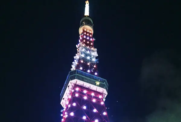 東京タワーで1人でも楽しめる誕生日を Holiday ホリデー