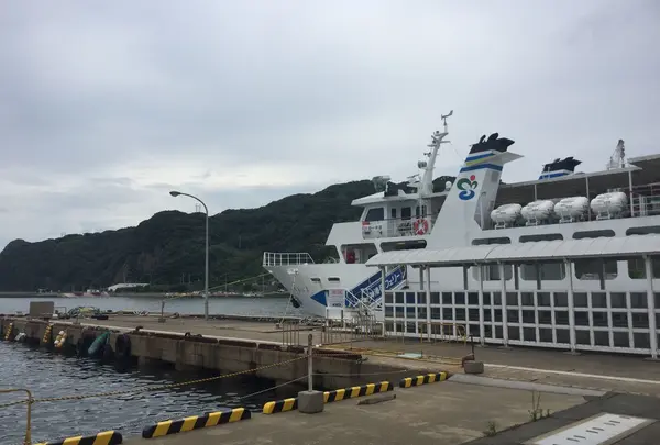 大島港渡船ターミナル
