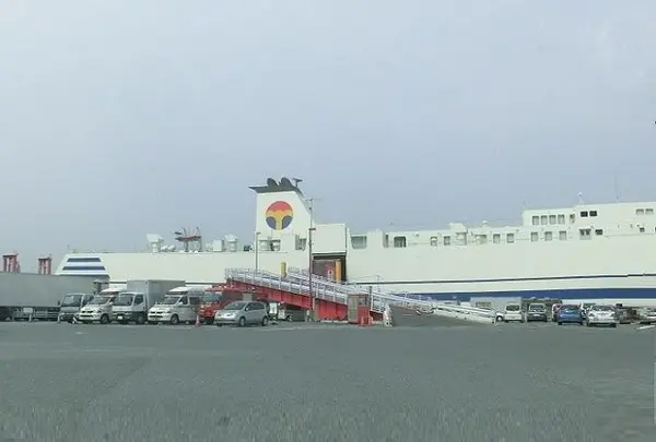 東京港フェリーターミナル