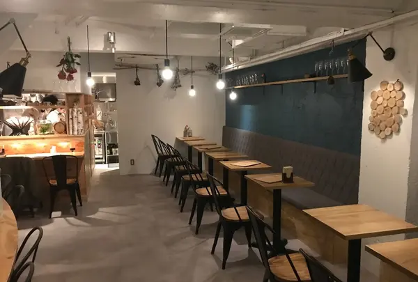 夜パフェ専門店 Parfaiteria beL 渋谷（パフェテリア ベル）