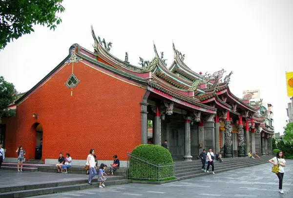 行天宮（Xingtian Temple）