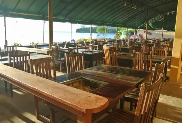 Sails BBQ