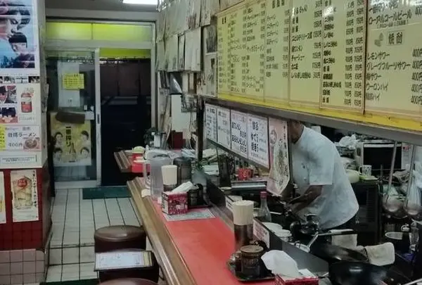 虎 中華麺舗
