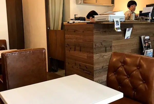 喫茶 三月