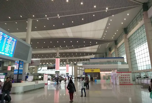 成都東駅