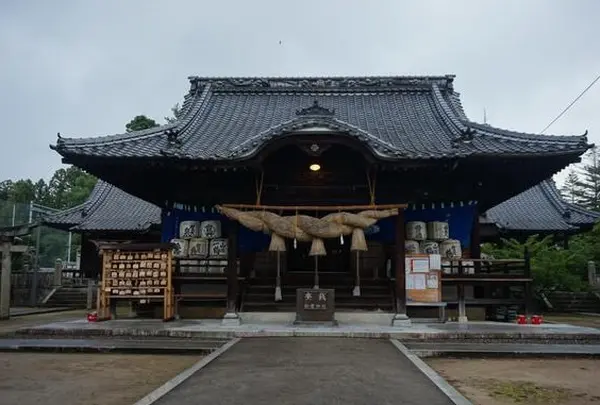 御建神社