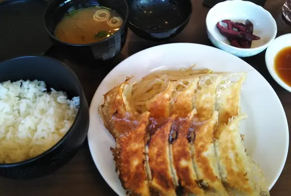 石松餃子本店