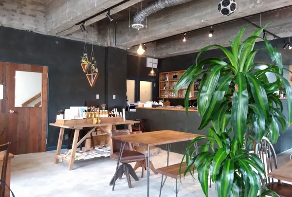 tomosu cafe