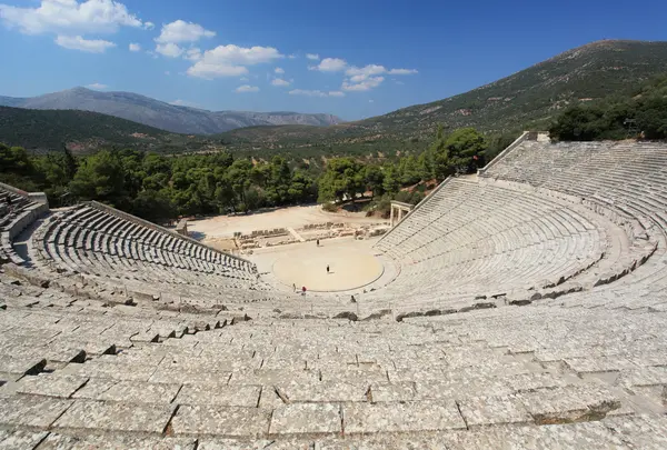 エピダウロスの劇場（Theater at Epidauros）の写真・動画_image_823165