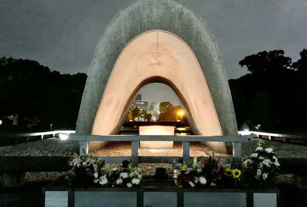 広島平和都市記念碑（原爆死没者慰霊碑）の写真・動画_image_833680