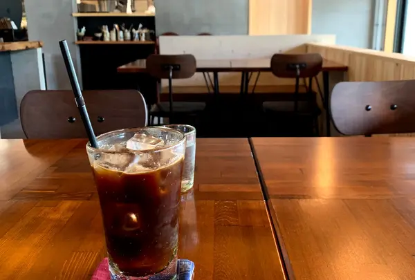 Clay Coffee & Gallery