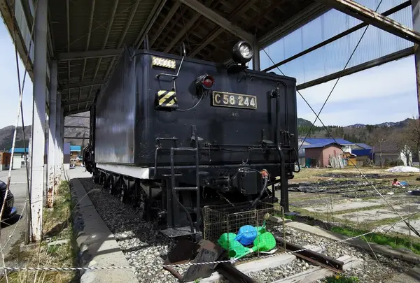 蒸気機関車 C58-244