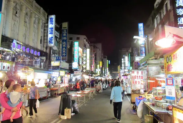 六合夜市