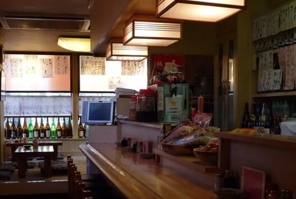 友 居酒屋