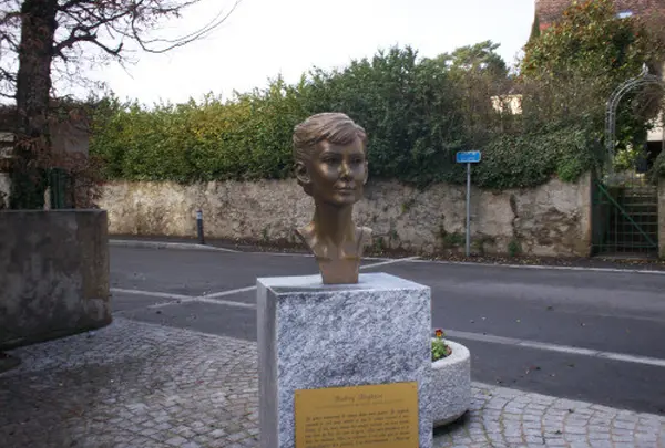 Place Audry Hepburn