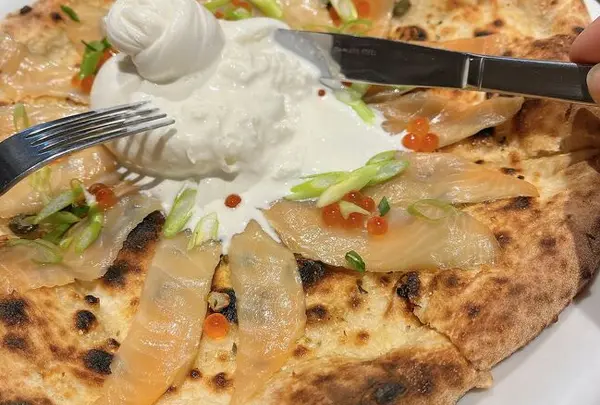 Cheese＆PizzaWorksAwajishima