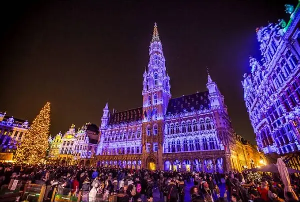 ベルギーで過ごすクリスマス Holiday ホリデー