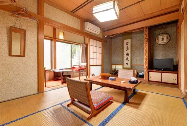 清津峡温泉　いろりとほたるの宿せとぐち
