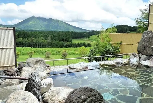 月廻り温泉館