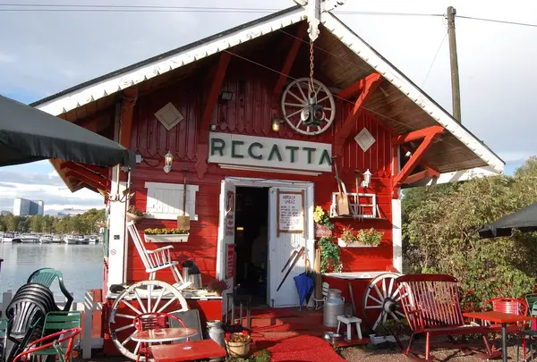 Cafe Regatta