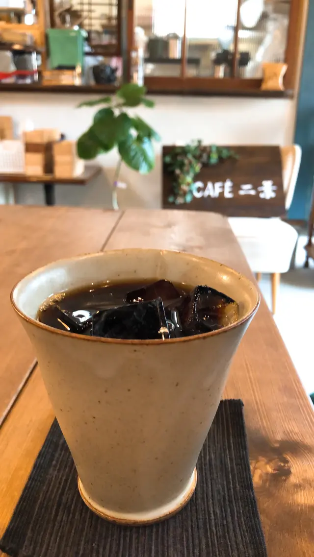 カフェ二葉