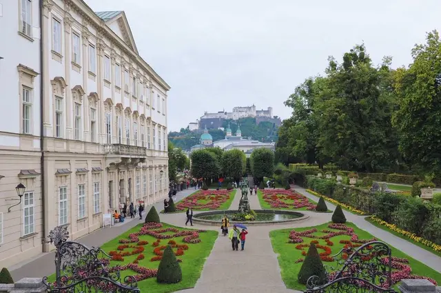 ミラベル宮殿（Mirabell Palace）