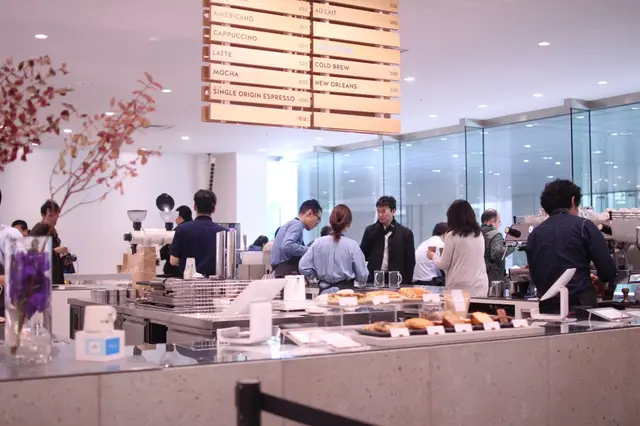 ブルーボトルコーヒー 品川カフェ