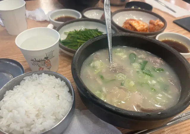 松亭３代クッパ/ソンジョンサムデクッパッ/송정삼대국밥
