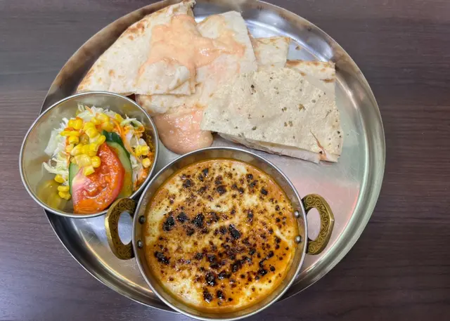 インド料理ＭＩＮＡ 戸畑店