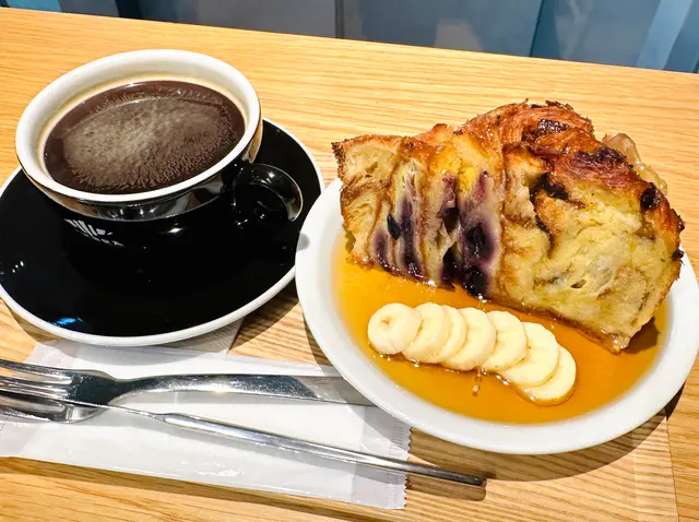 ZEBRA Coffee&Croissant 渋谷公園通り店（ゼブラコーヒーアンドクロワッサン）