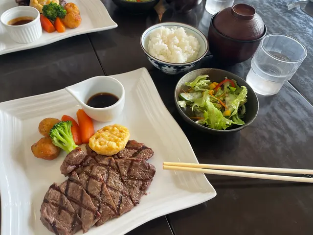 マルタケ近江西川