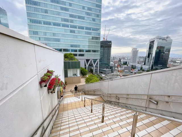 天空の農園（大阪ステーションシティ内）