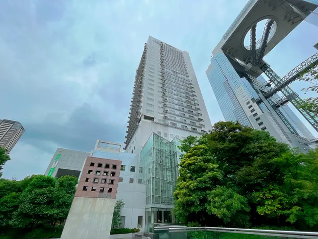 新梅田シティ