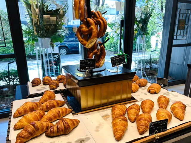 BOULANGERIE LE CINQ（ブーランジェリー ル・サンク）