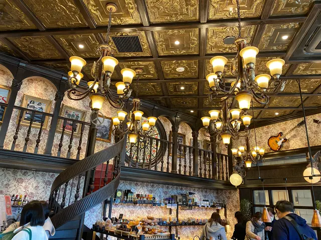 PENNY LANE ソラマチ店