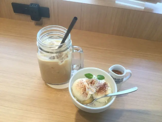 カフィス